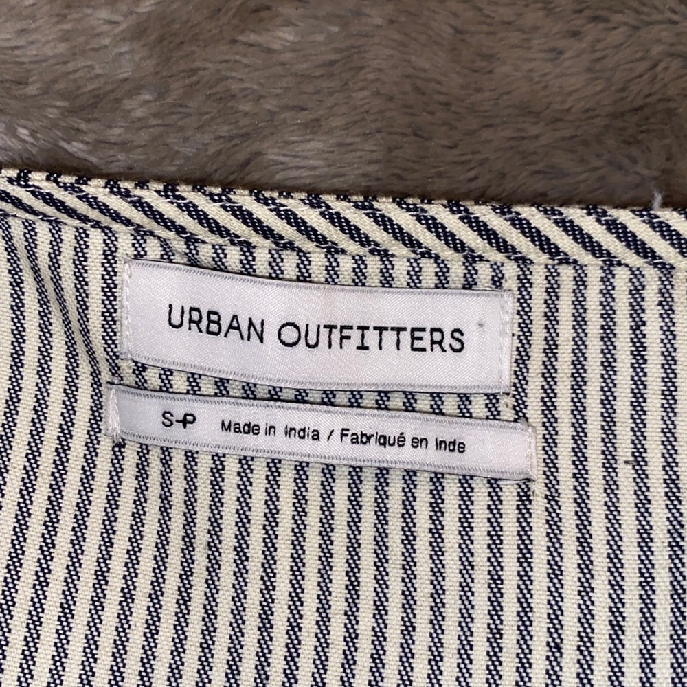 Urban Outfitters Jumpsuit - Picture 5 of 5